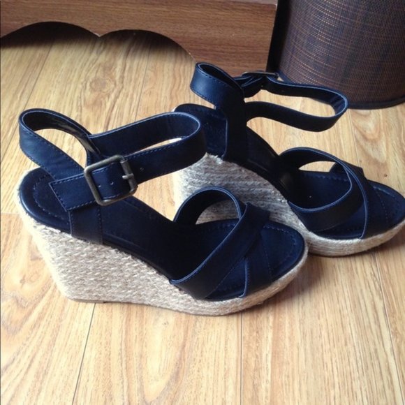 Chic Strappy Black Wedge Espadrilles Sandal Heels - Picture 6 of 7